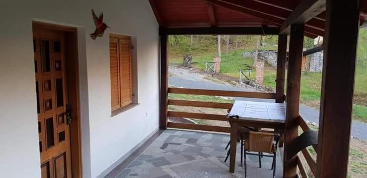 Vila Kuca Za Odmor"Miran San" Podgorić Exteriér fotografie