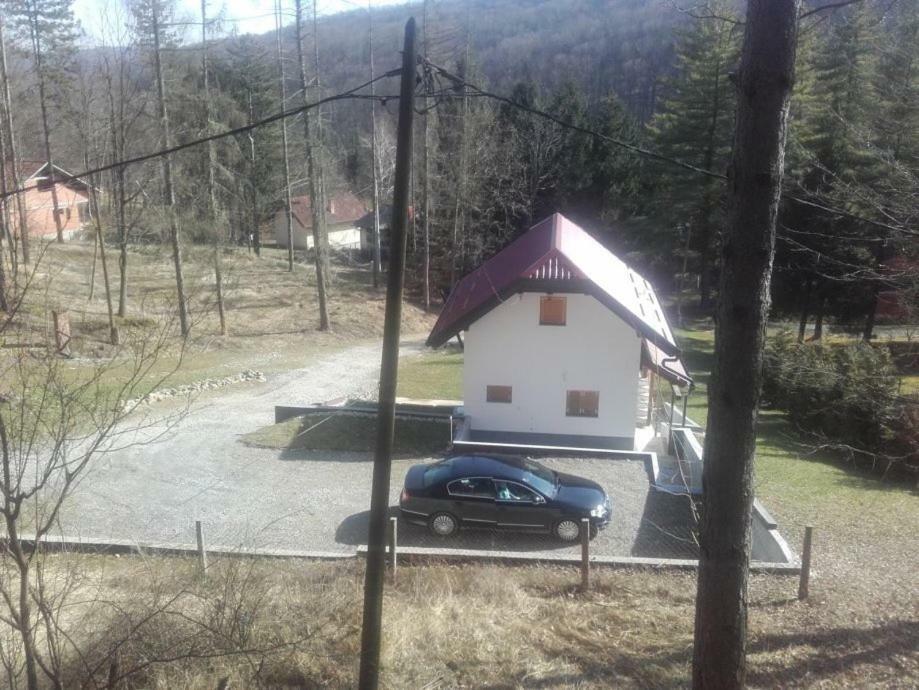 Vila Kuca Za Odmor"Miran San" Podgorić Exteriér fotografie